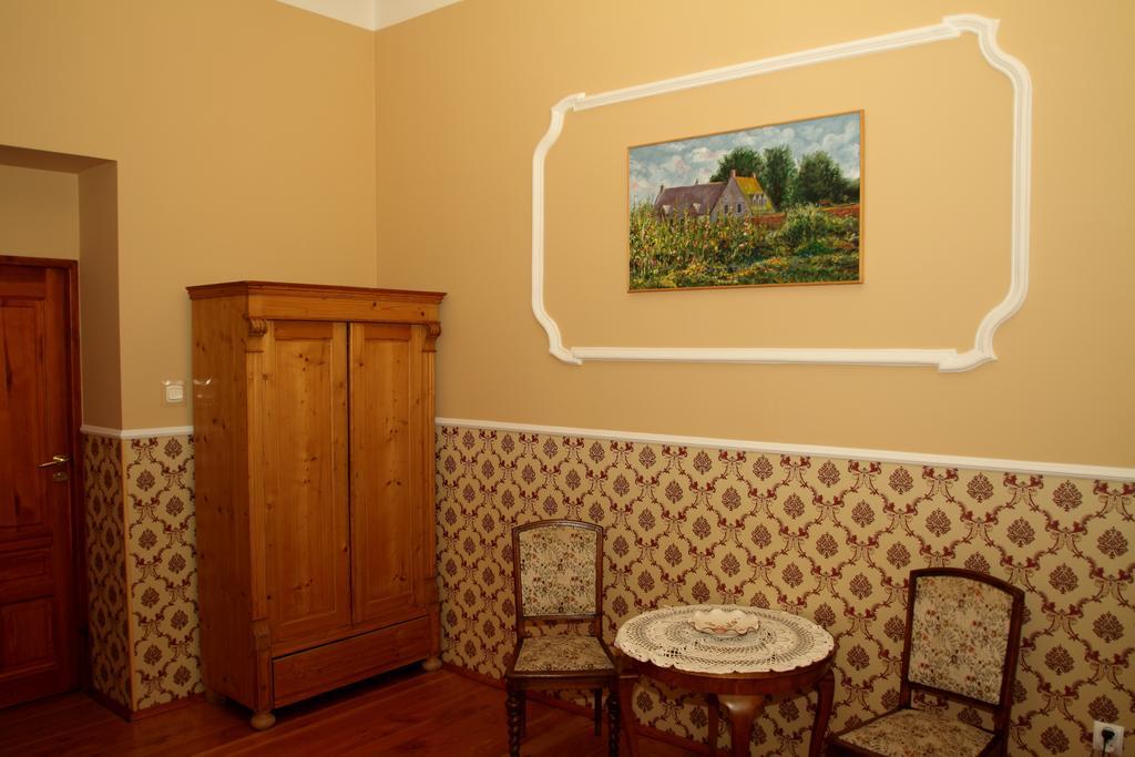 Palac Pensjonat Ptaszynka Gryfice Chambre photo