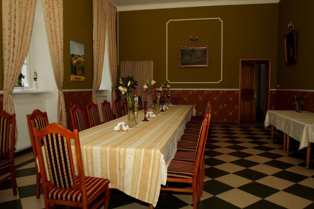 Palac Pensjonat Ptaszynka Gryfice Extérieur photo