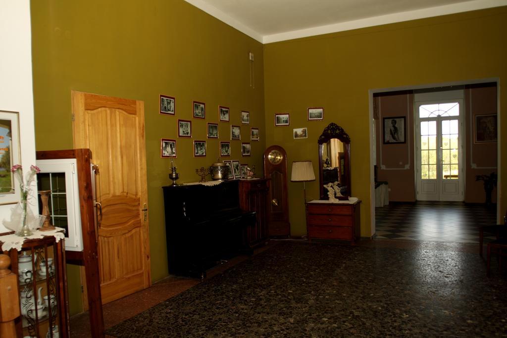 Palac Pensjonat Ptaszynka Gryfice Extérieur photo