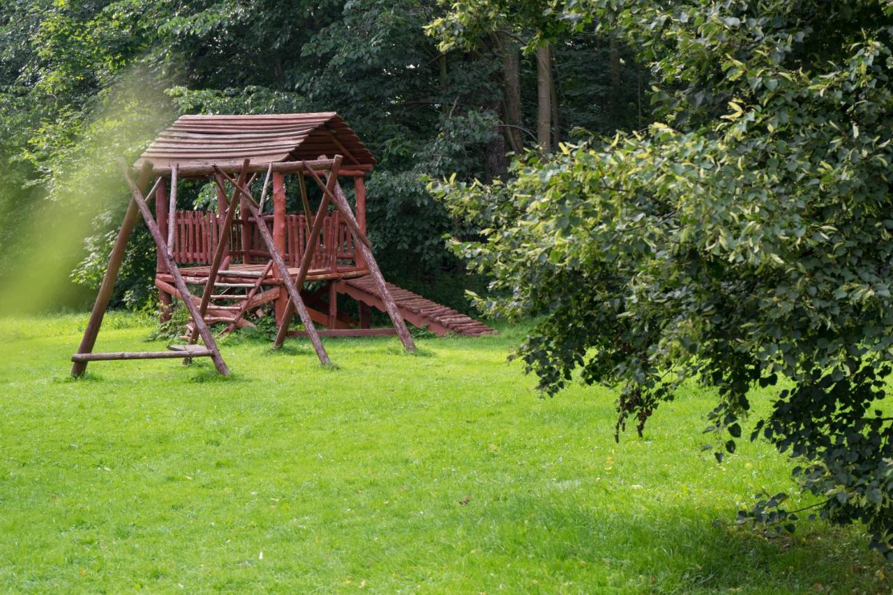 Palac Pensjonat Ptaszynka Gryfice Extérieur photo